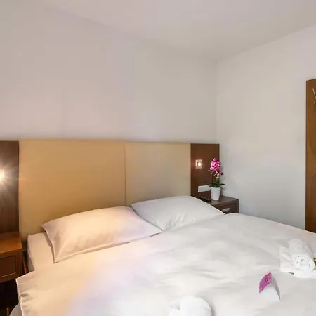Apartment Emma Apartments-