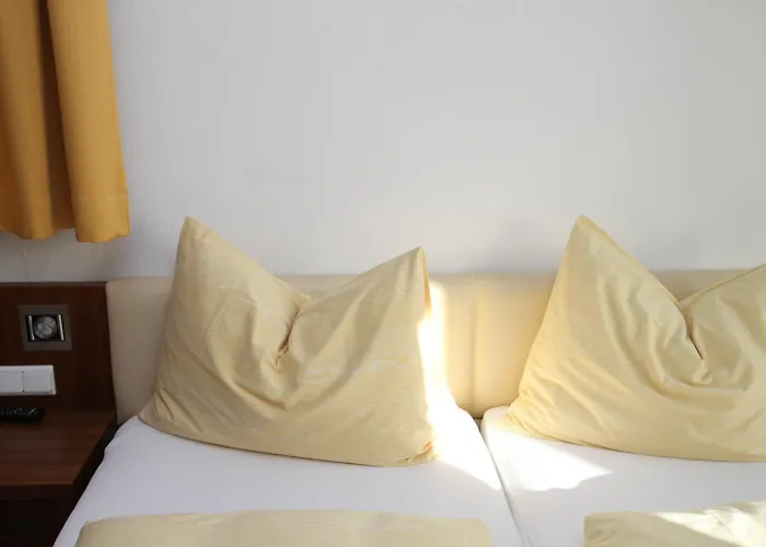 Emma Apartments- Self- Check -in